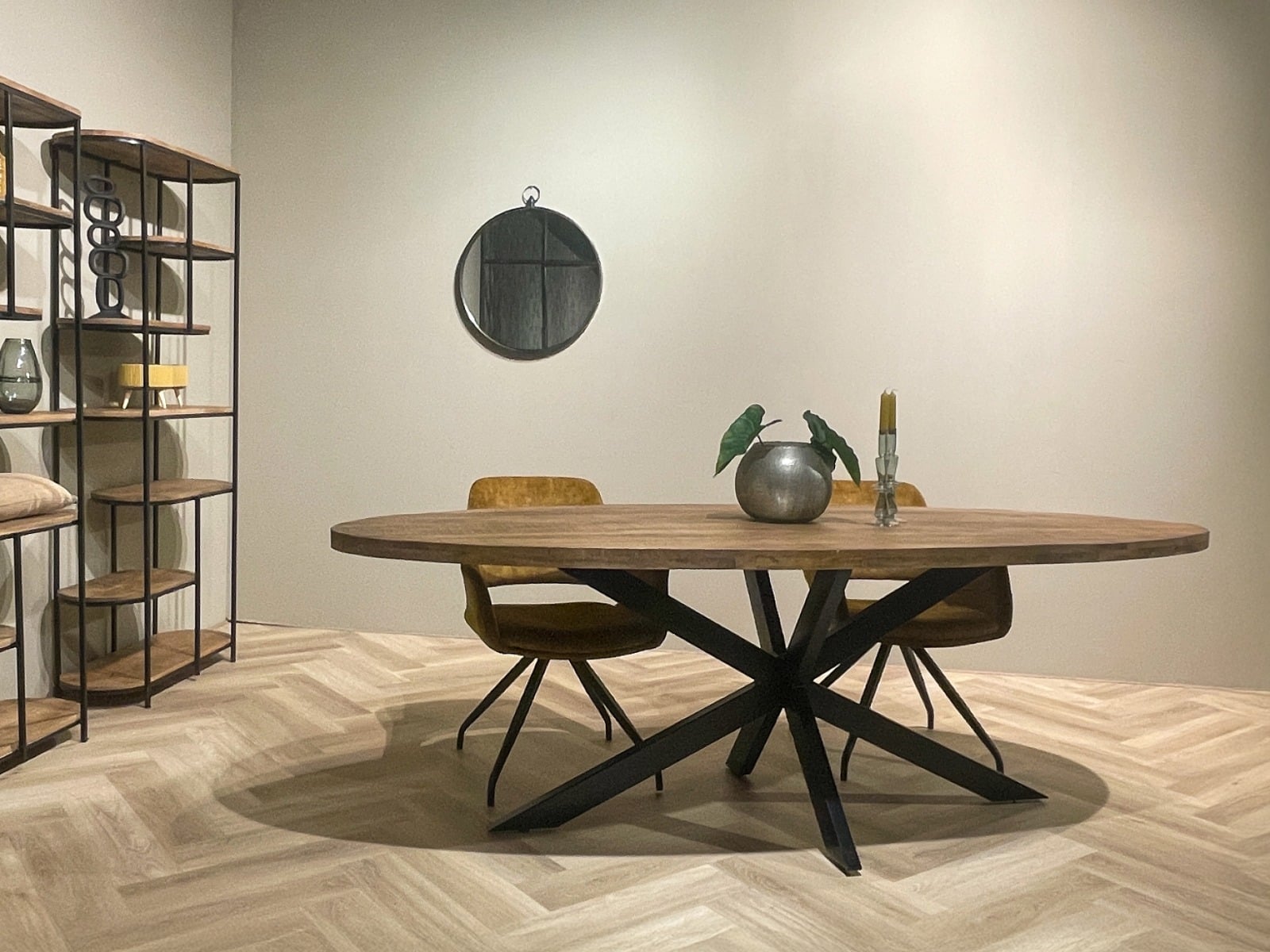 Livingfurn eettafel Rocky Oval 160 cm