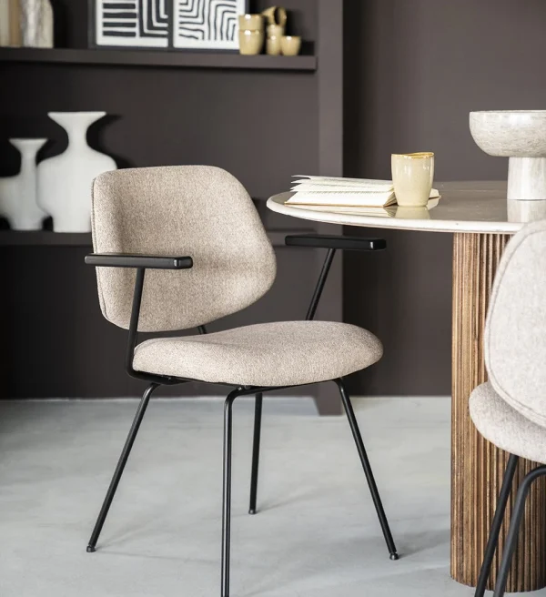 Eleonora eetkamerstoel Lynn met arm beige