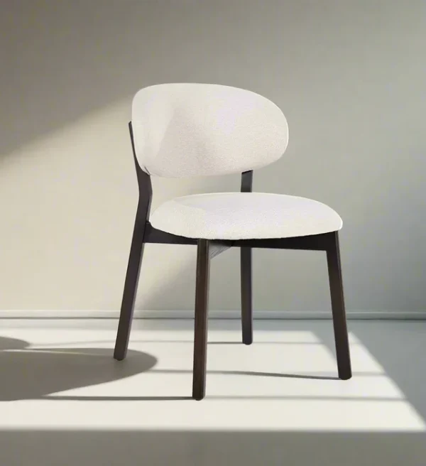 Eleonora eetkamerstoel Mikky beige onderstel bruin