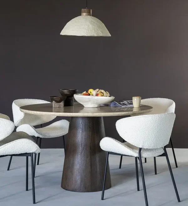 Eleonora eettafel Aikin 130x130x76 cm travertin