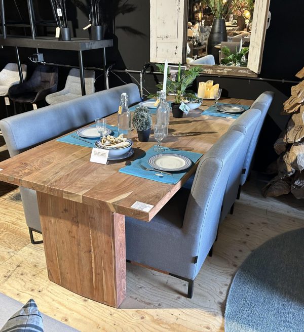 SHOWMODEL UrbanSofa Outdoor Dining set Marbella 1 eetbank met 3 stoelen