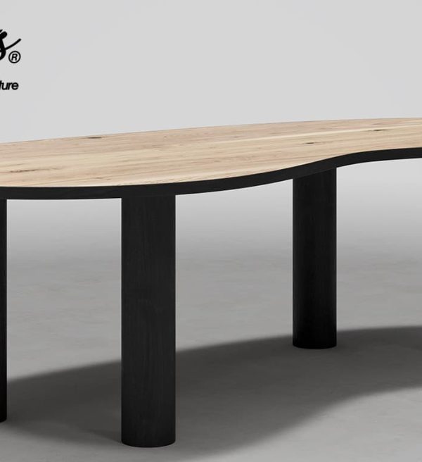 SHOWMODEL UrbanSofa Bruuts eettafel Florencia acacia blank wooden florencia leg blank hout 240 cm