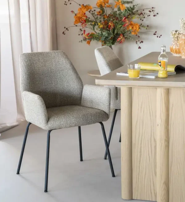 Eleonora eetkamerstoel Indy met arm taupe