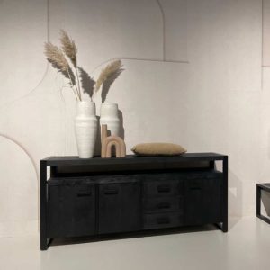 Livingfurn Norris