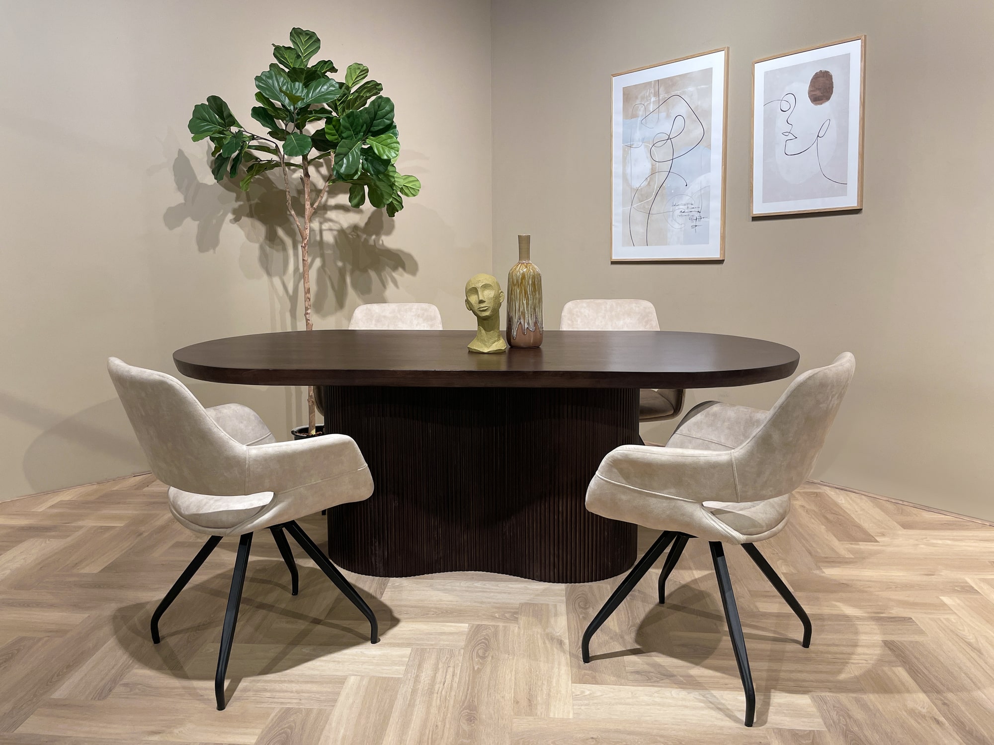 Livingfurn eettafel Sevilla Brown 300cm