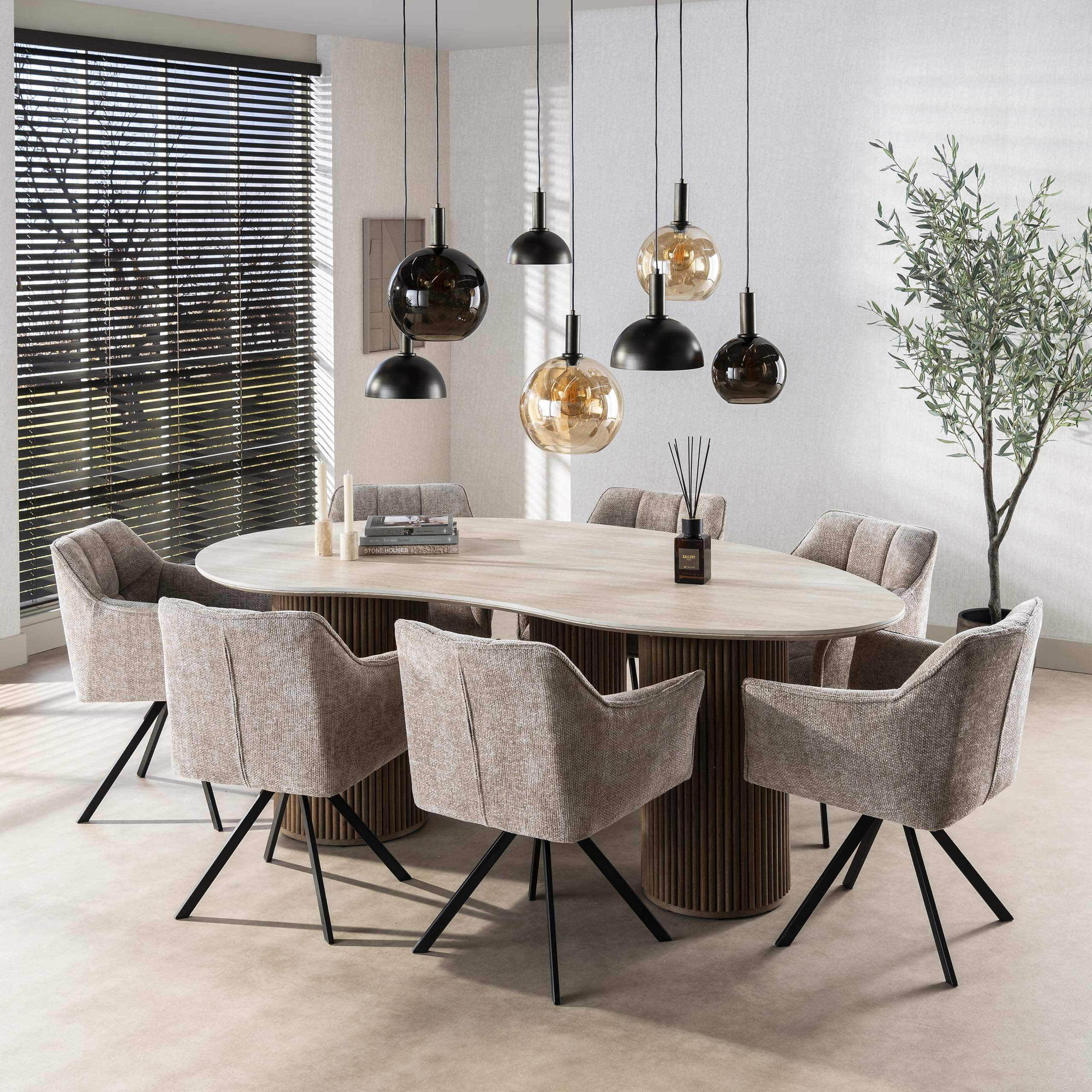 Eettafel Romano niervormig 215cm / 3D keramiek travertin