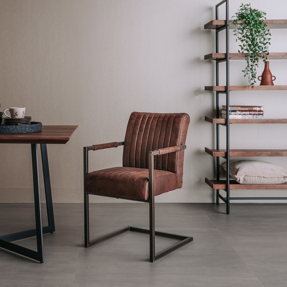 Tower Living eetkamerstoel Ferro met arm donkerbruin