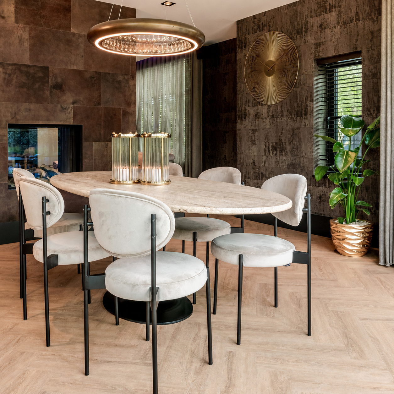Richmond Interiors eettafel Hampton 230 cm ovaal travertin