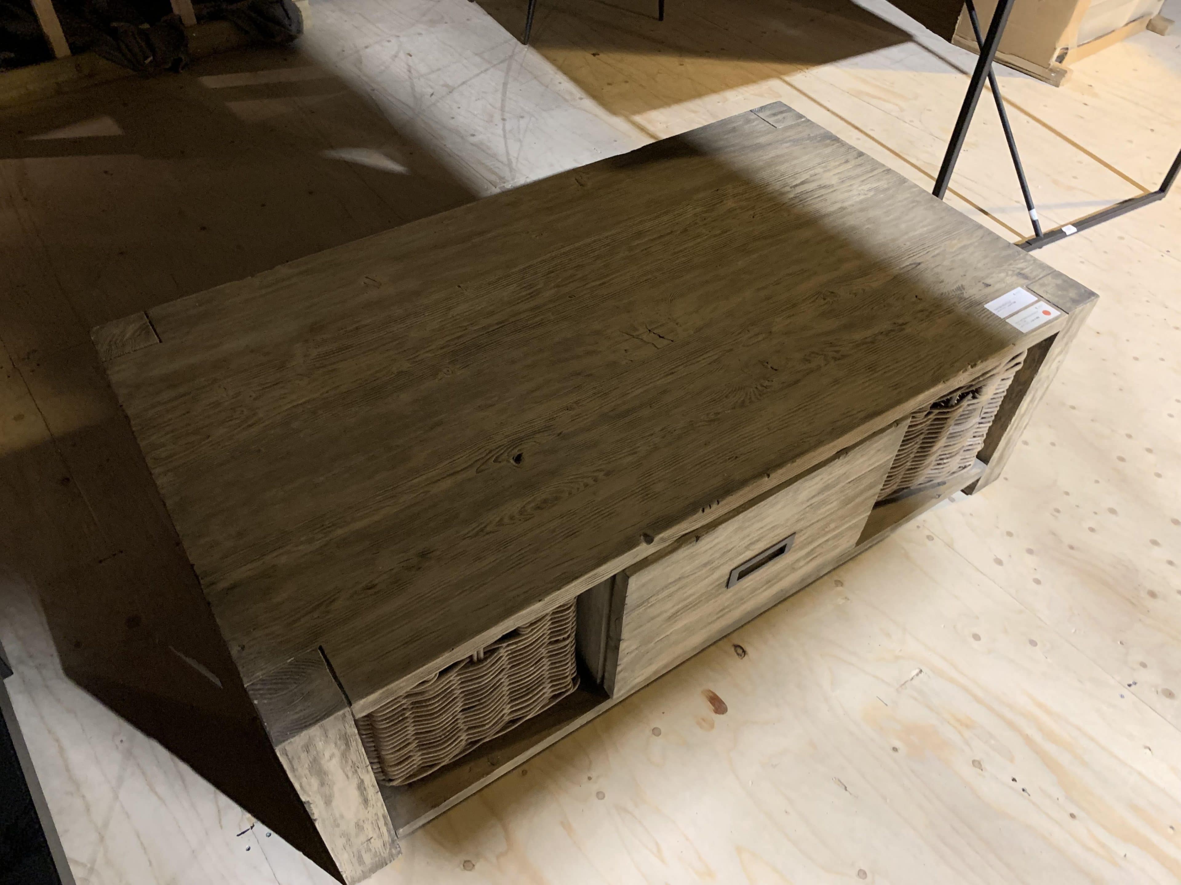 SHOWMODEL Tower Living salontafel Roermond teak