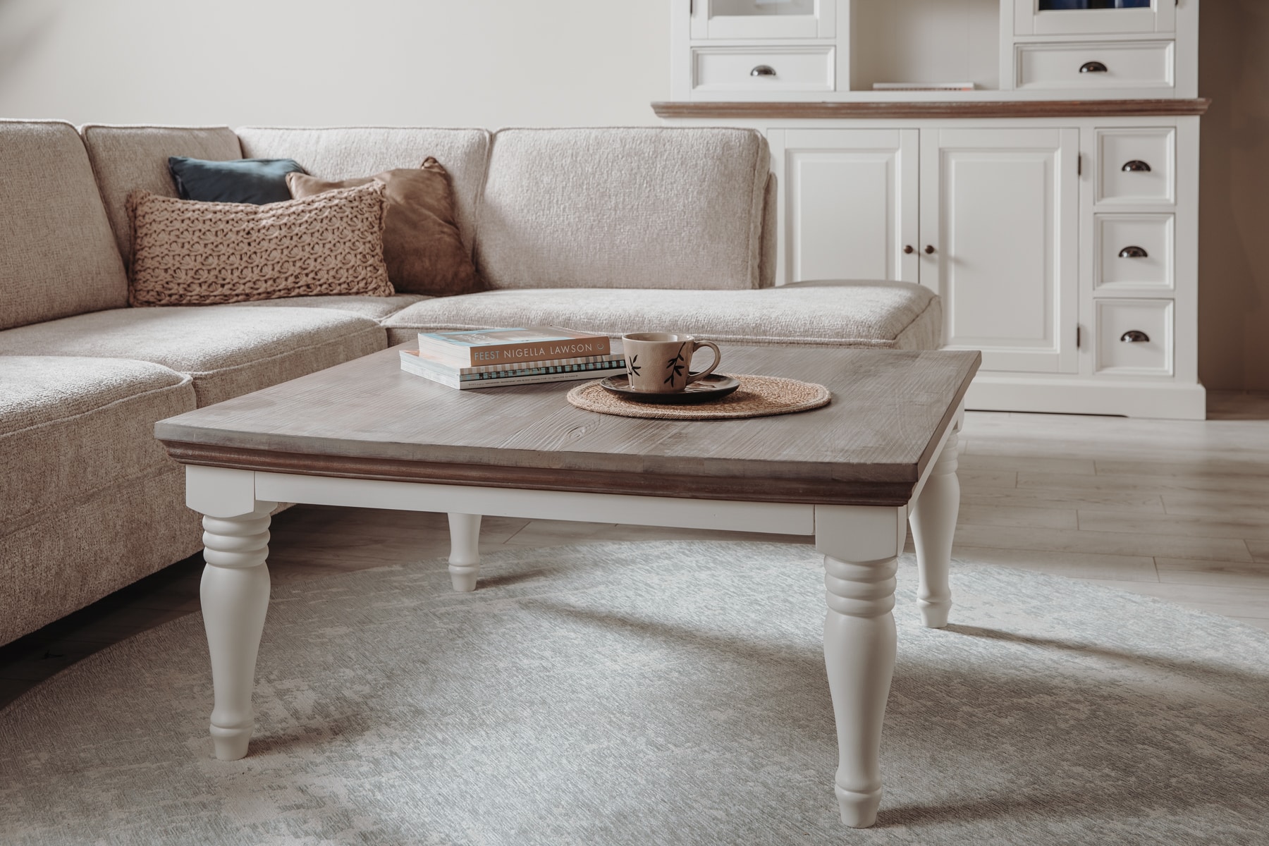 Tower Living salontafel Fleur ronde poot 100x100x45 cm grenen