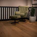 UrbanSofa-Flynn-Fauteuil-Suave-Thyme-2-Website