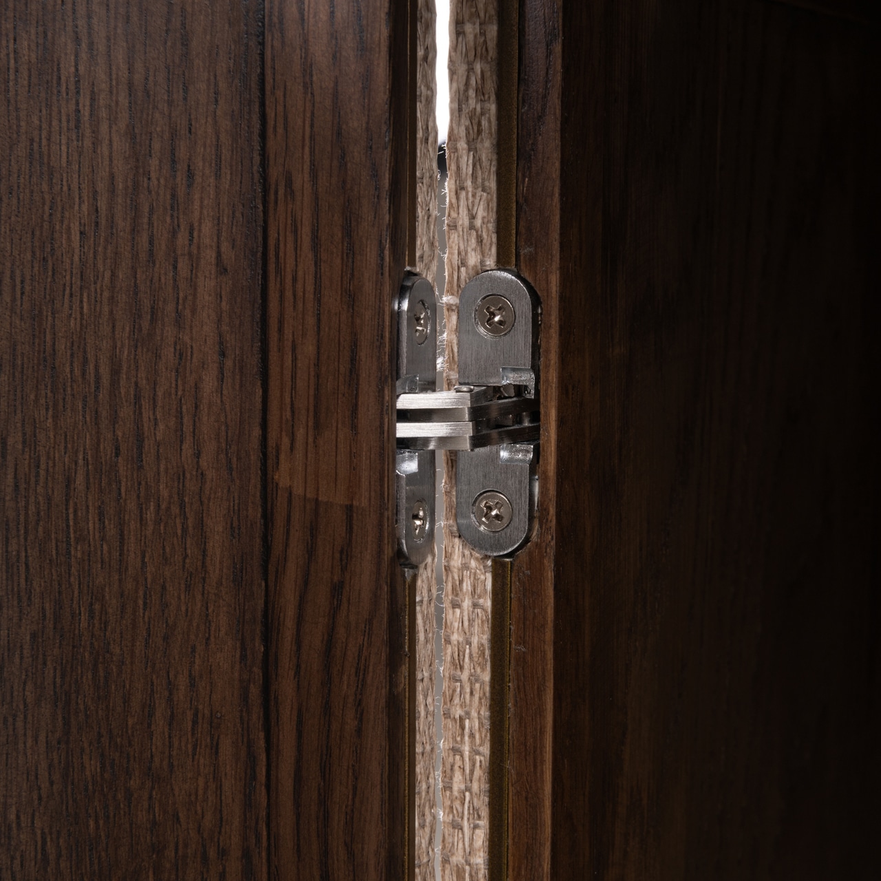 Richmond Interiors dressoir Willox 180x45x86 cm linnen/glas