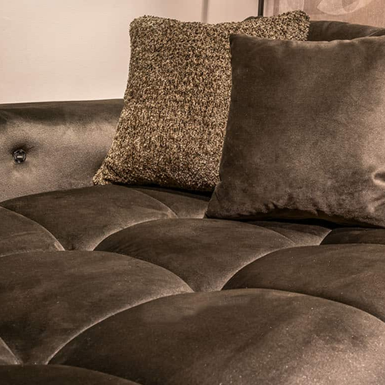 detailfoto UrbanSofa-Liam-Loungebank-Satin-Forest-5