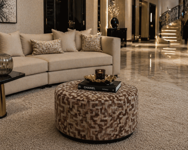 Richmond Interiors poef Lexie 70Ø bruin